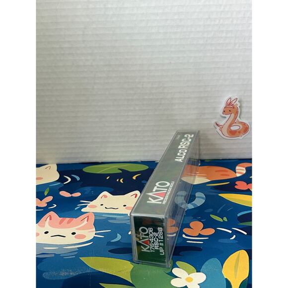 N Scale KATO 176-4306 Union Pacific ALCO RSC-2 Diesel #1288 - Picture 9 of 10